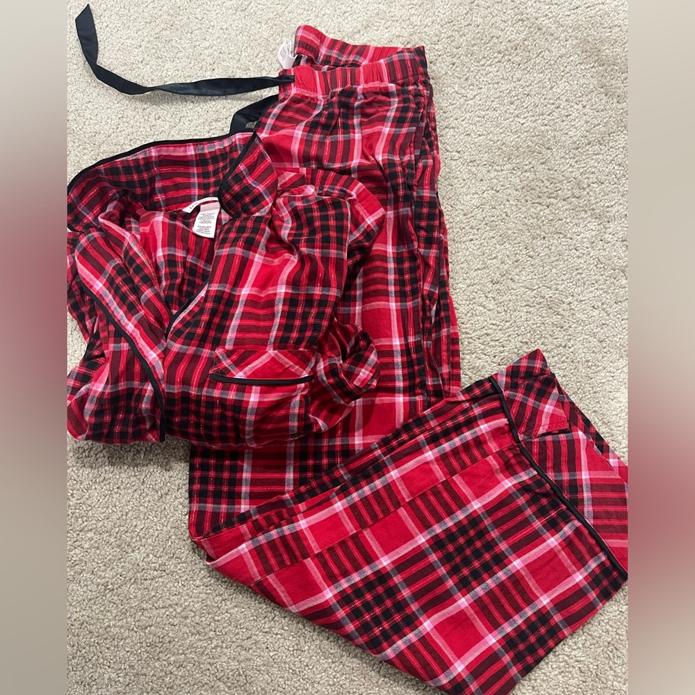 Victoria's Secret Red Plaid Sleepwear Set